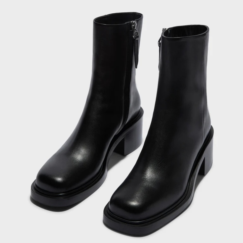 Aeyde Teddy Block Heel Boots - Picture 2 of 6
